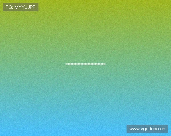 激战草坪之上球星鏖战展现足球比赛震撼瞬间精彩画面集锦全景